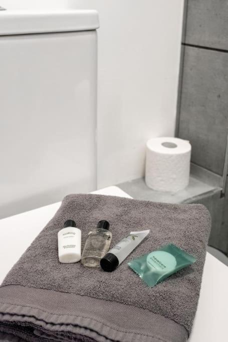 Penarth/Cardiff Bay: Deluxe Flat: 10 Mins To City! Ngoại thất bức ảnh