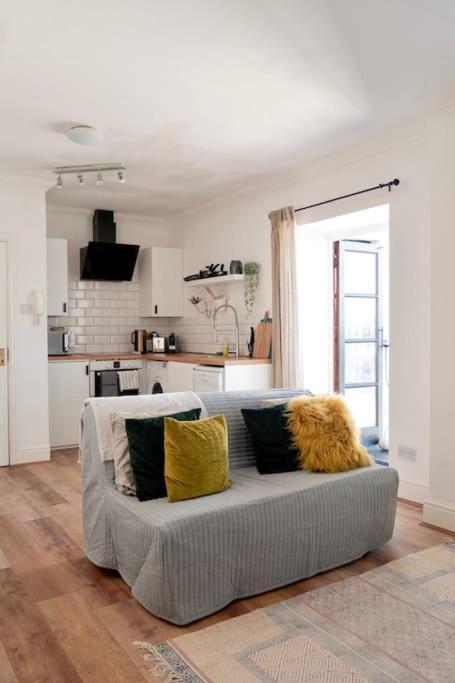 Penarth/Cardiff Bay: Deluxe Flat: 10 Mins To City! Ngoại thất bức ảnh