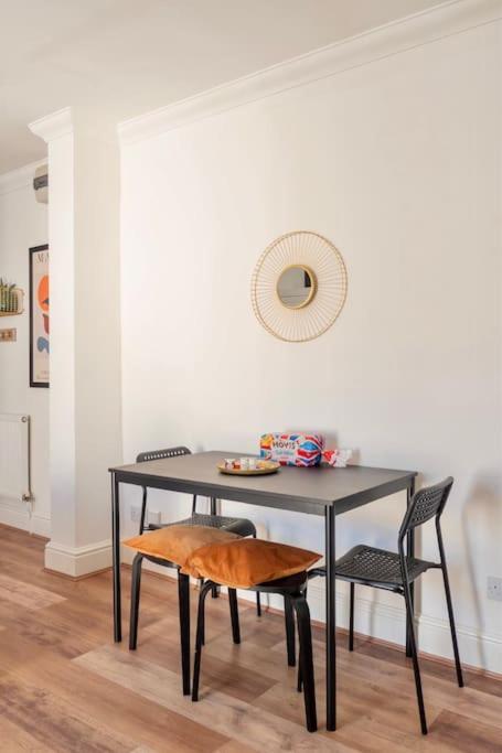 Penarth/Cardiff Bay: Deluxe Flat: 10 Mins To City! Ngoại thất bức ảnh