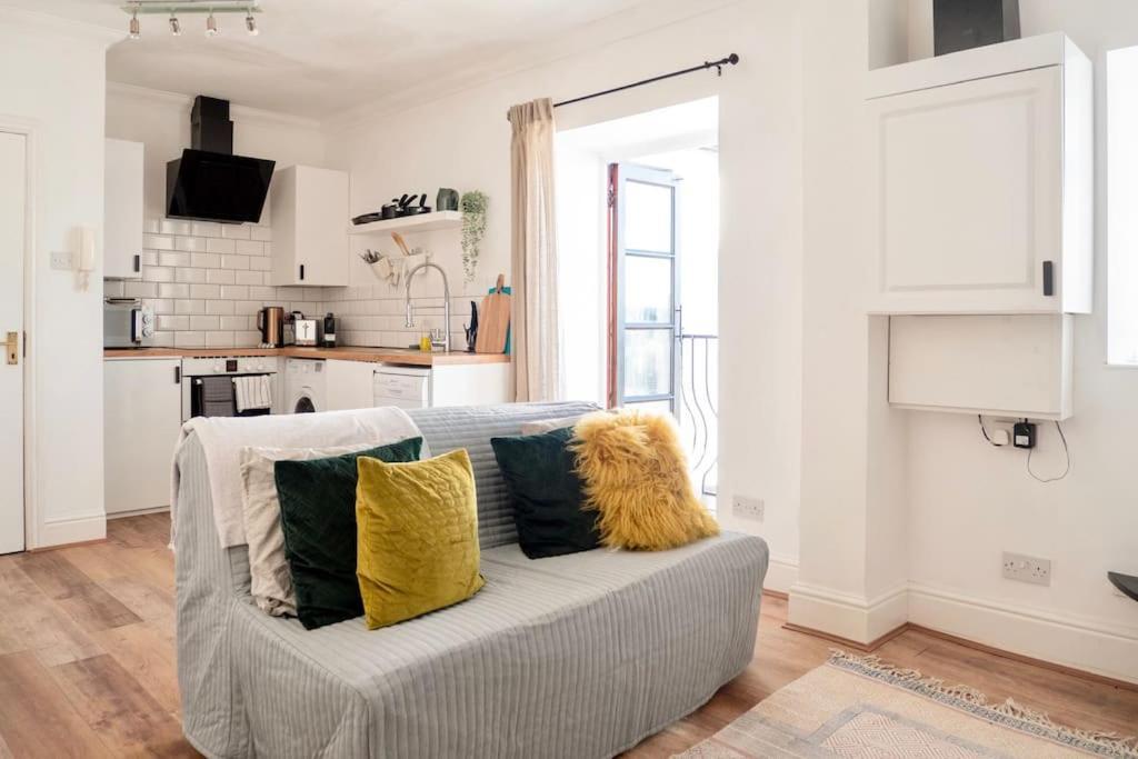 Penarth/Cardiff Bay: Deluxe Flat: 10 Mins To City! Ngoại thất bức ảnh